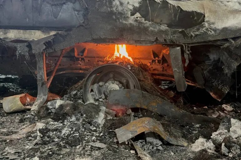 犹太定居者袭击巴勒斯坦人在多个地区的房屋和车辆