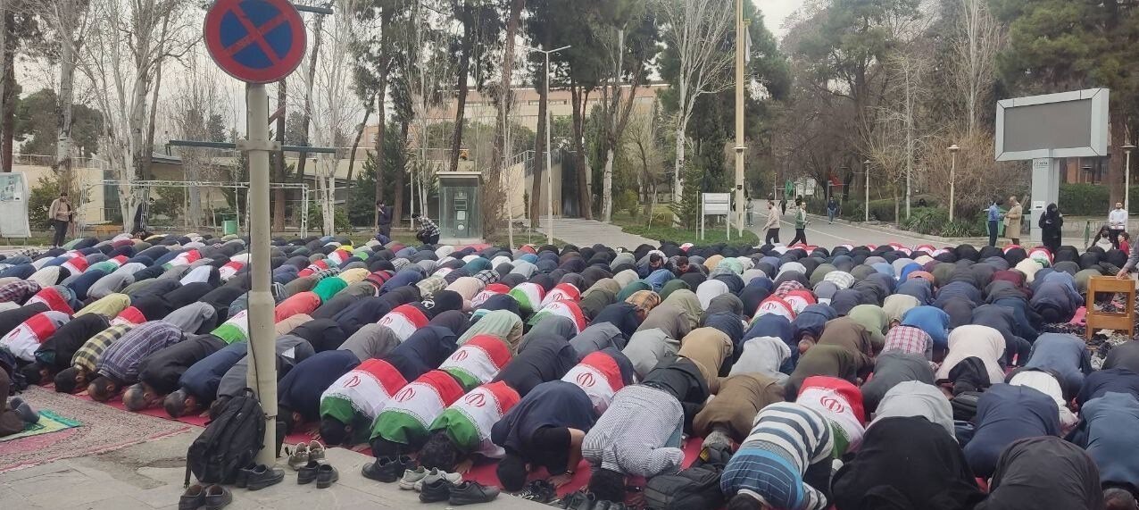 Kombûneke mezin a xwendekaran bêrêziya li ala Îranê şermezar kirin