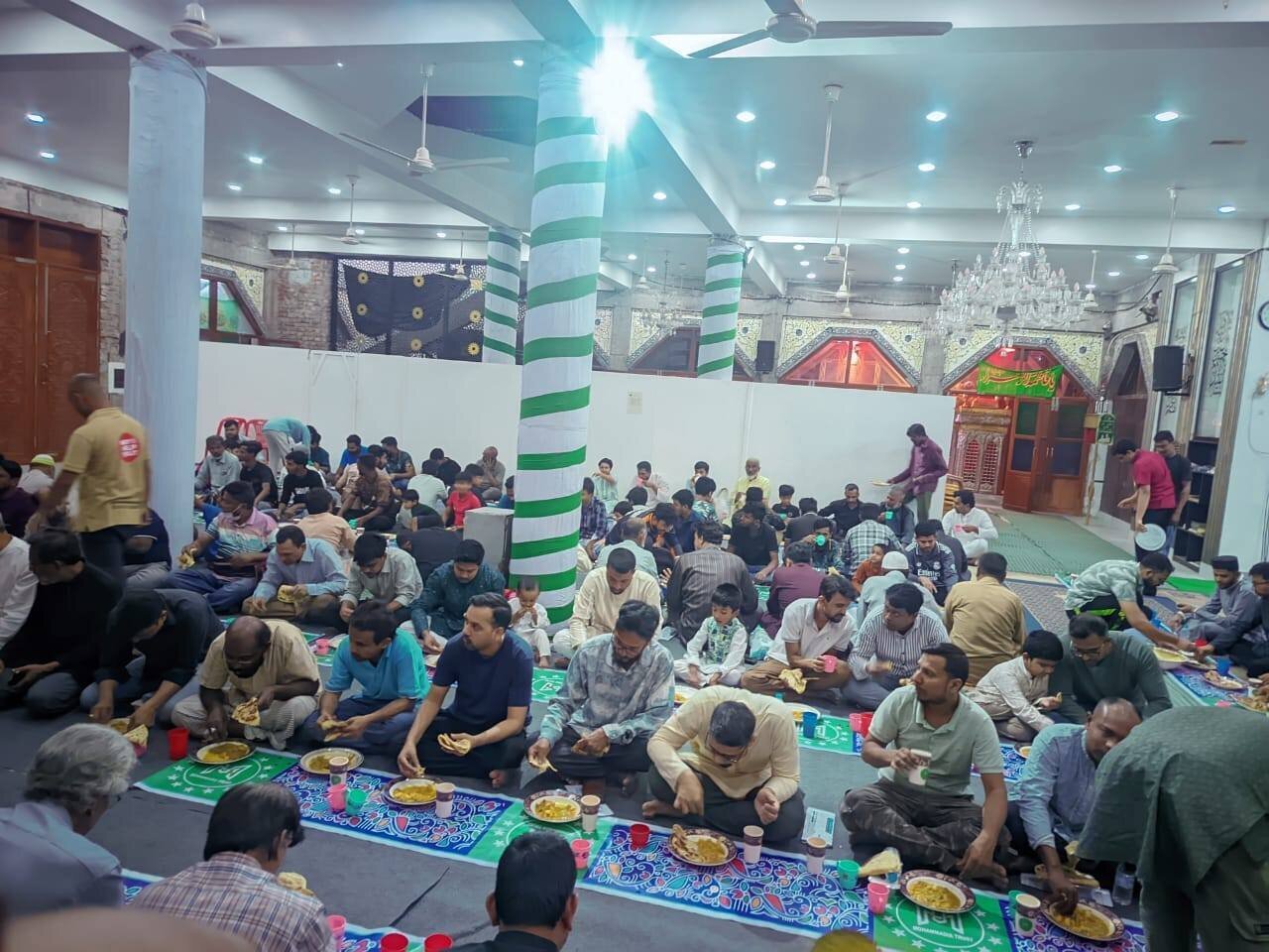 سفیر ایران در داکا در مجلس یادبود مرحوم حجت‌الاسلام اشرف‌العالم حضور یافت + عکس