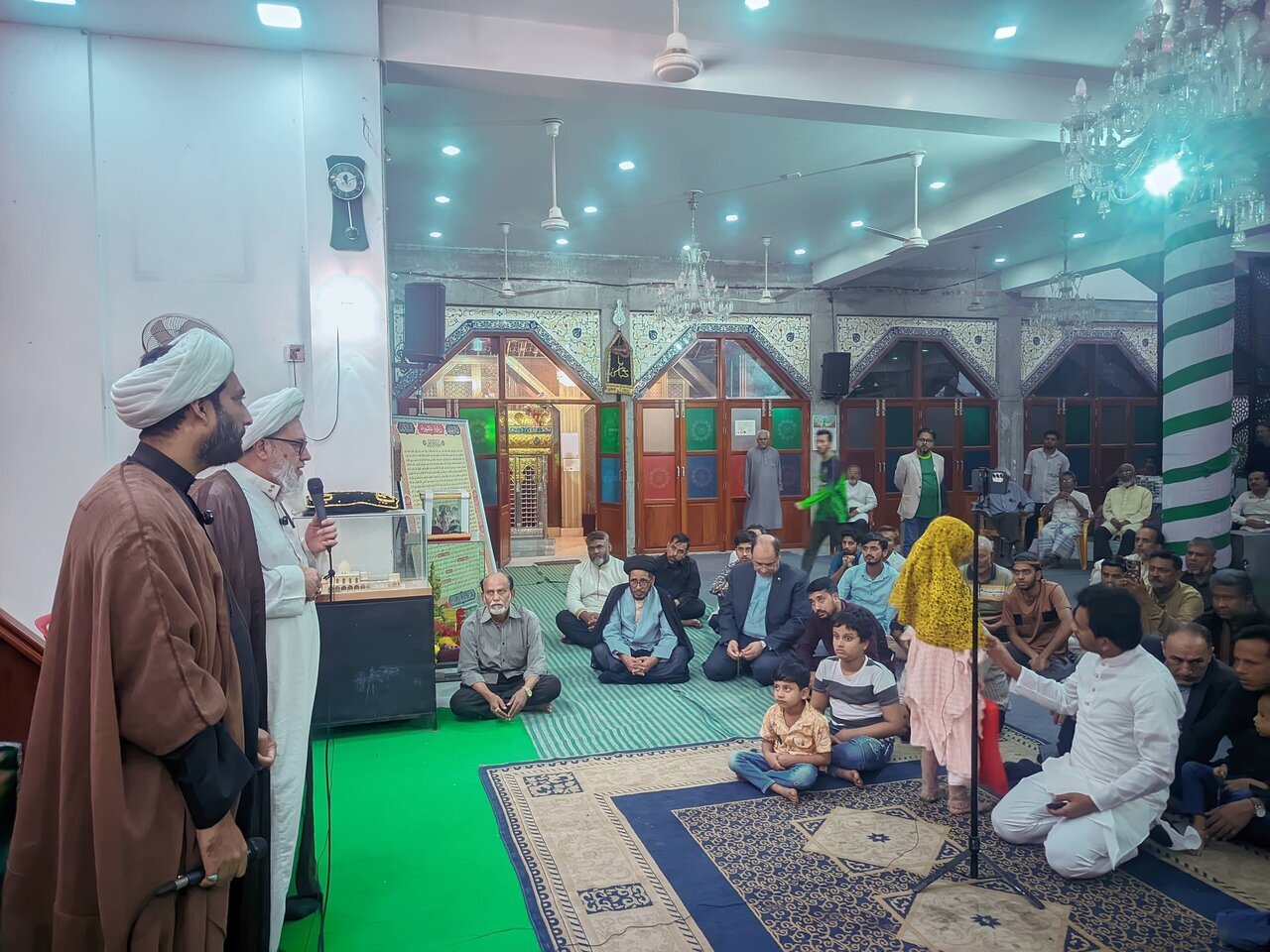 سفیر ایران در داکا در مجلس یادبود مرحوم حجتالاسلام اشرفالعالم حضور یافت + عکس