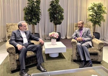 ईरानी और ओमान के विदेश मंत्रियों के बीच मीटिंग के साथ शुरू