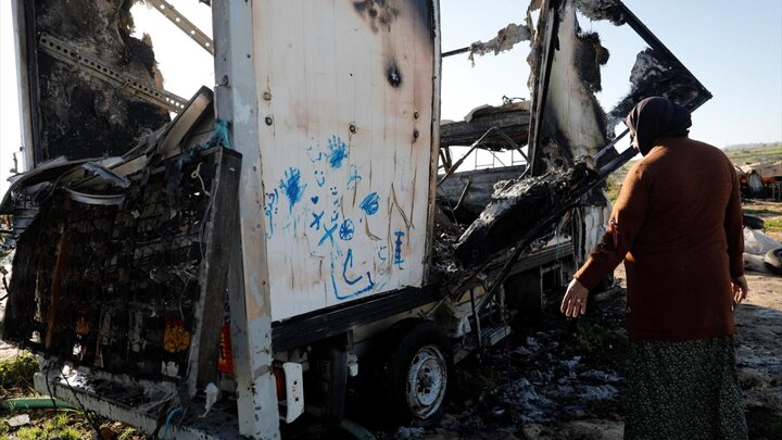 عکس خبری/ خسارات شهرک نشینان در حمله به الخلیل