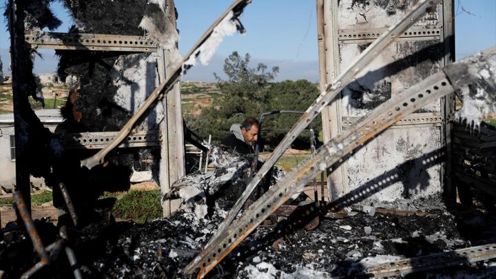 عکس خبری/ خسارات شهرک نشینان در حمله به الخلیل