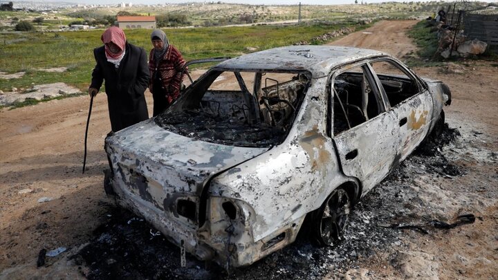 عکس خبری/ خسارات شهرک نشینان در حمله به الخلیل