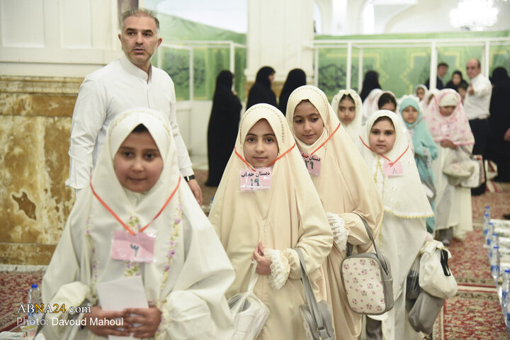 ضیافت افطار روزه اولی‌ها در حرم رضوی