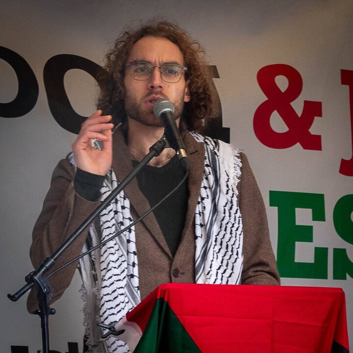 Informe fotográfico | Manifestantes instan al Gobierno irlandés a poner fin a su complicidad en el genocidio de Israel en Gaza