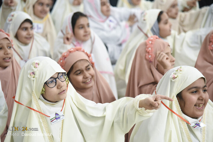Informe fotográfico | Banquete de iftar para las niñas primerizas en el ayuno en el Santuario del Imán Reza