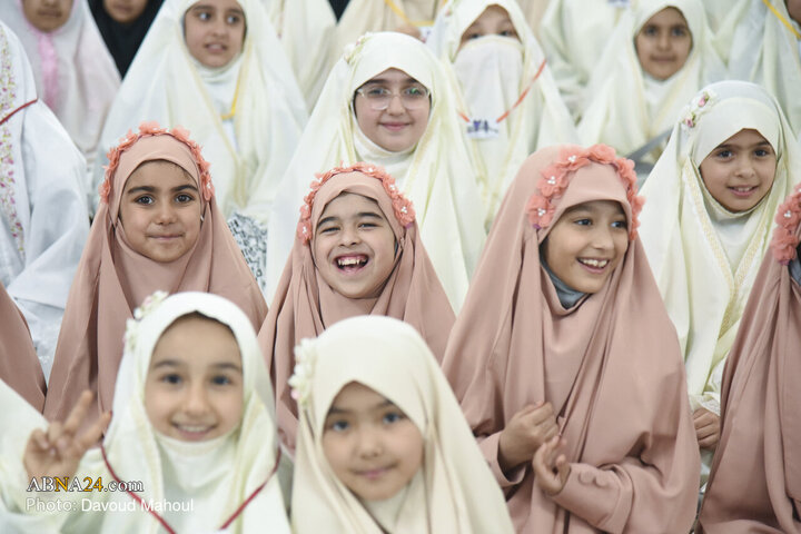 Informe fotográfico | Banquete de iftar para las niñas primerizas en el ayuno en el Santuario del Imán Reza