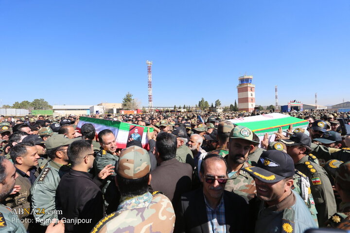 مراسم تشیع شهدای حادثه سقوط بالگرد هوانیروز - اصفهان