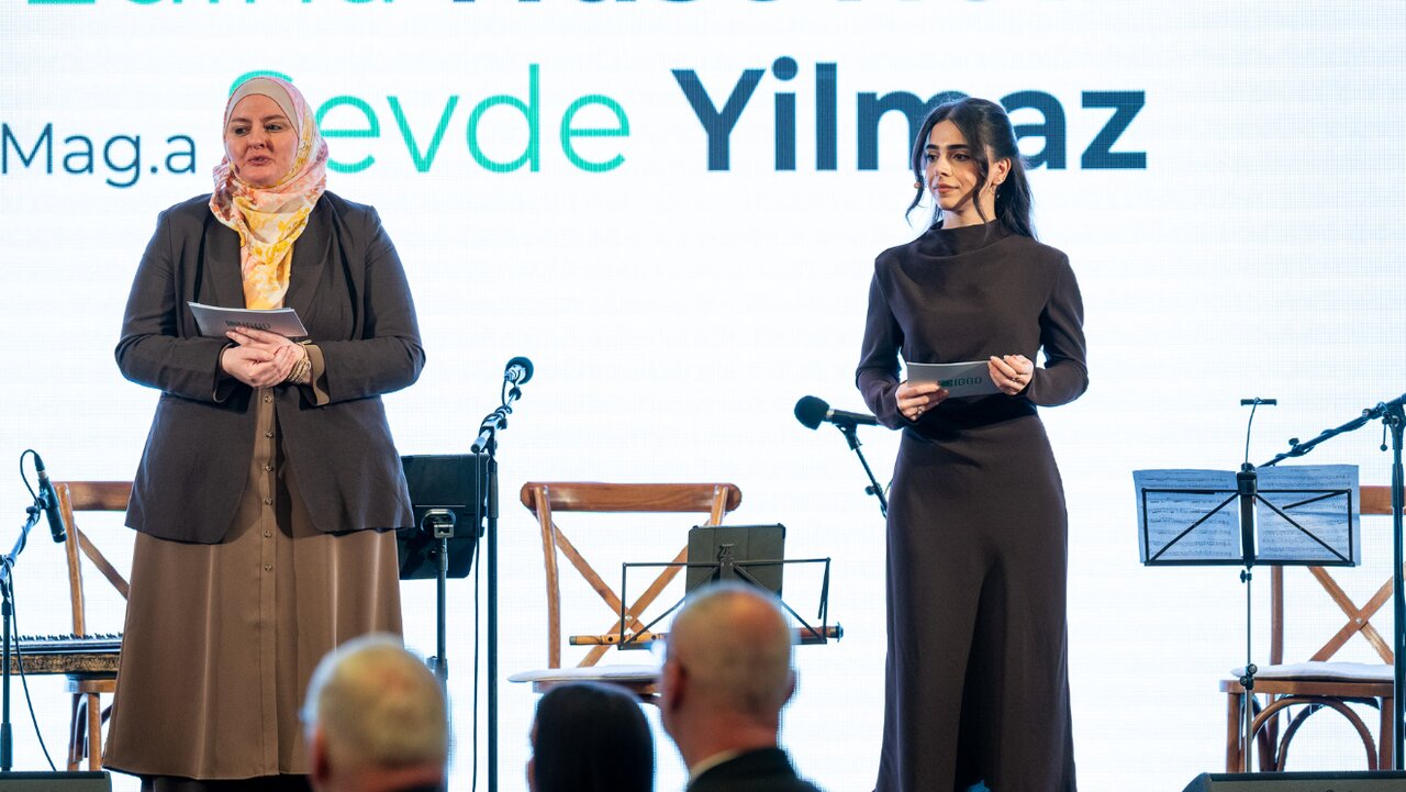 رئیسجمهور اتریش میهمان ویژه افطار بینالادیانی مسلمانان در وین + تصاویر