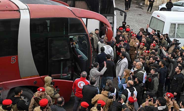 ۸۶ اسیر، بین دولت سوریه و گروه‌های دروزی در سویدا مبادله شدند + عکس