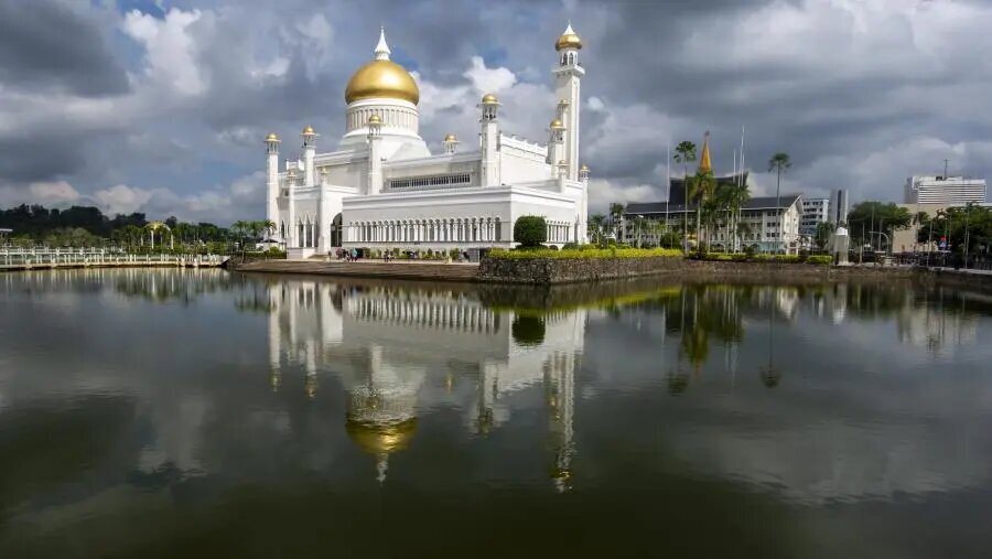Remezan li Başûrê Rojhilatê Asyayê; Ronahiya hevgirtin û kevneşopiyê