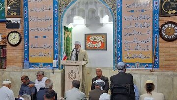 Mamosta Rostemî: Yekgirtina cîhana Îslamê rêya bingehîn a li dijî sûcên Siyonîstan e