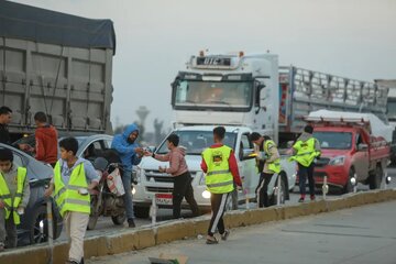 شکوفایی ابتکارهای افطار روزه‌داران در جاده‌های مصر