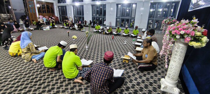 မန္တလေးမြို့ ရှီအဟ် အေမာမ် ဘာရာ တွင် စုပေါင်း သေလာဝသ် ကုရ်အာန်  ပြုလုပ်   ။ ။ Photos