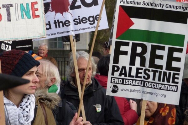 ইংল্যান্ডের শত শত স্থানীয় কাউন্সিলর ফিলিস্তিনি অধিকারকে সমর্থন করেন