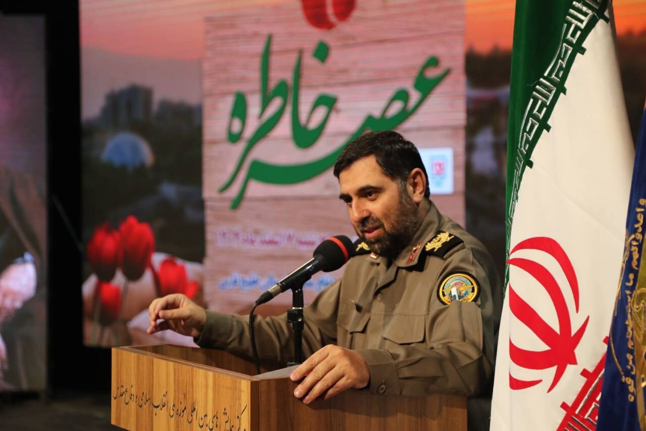 «شب‌های خاطره» مأموریتی فرهنگی برای انتقال دستاوردهای دفاع مقدس به نسل امروز و فرداست