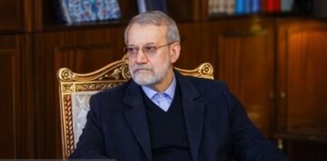 لاریجانی: ئامادەین بە هەزارن کوژراو و ئەسیر ئەمریکا ڕیسوا بکەین
