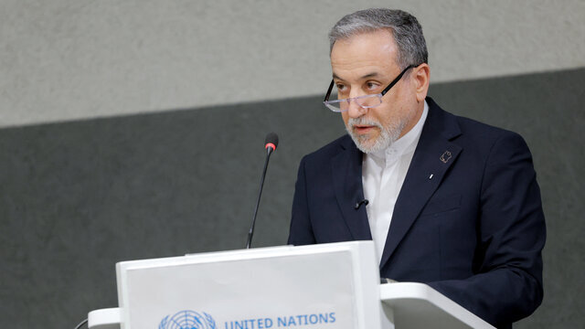 Iran FM: We are ready to confront the United States in a ground attack