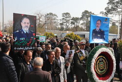 تەرمی وەزیری شەهیدی بەرگری ئێران ئەسپاردە کرا