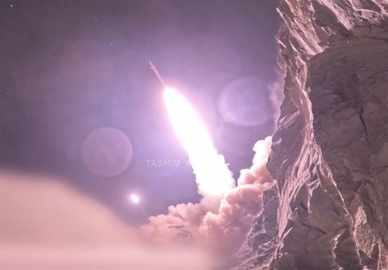 New Wave of Iran’s Retaliatory Strikes Target Israeli Command Centers