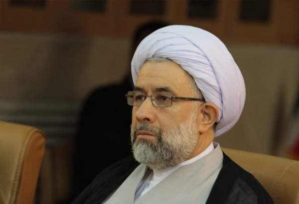 Iranian scholar criticizes al-Azhar duplicity amid US-Israeli aggression