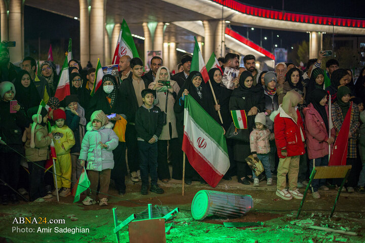 Photos: Shiraz Residents Hold Rally in Support of Homeland Defenders, Pledge Allegiance to Ayatollah Mojtaba Khamenei