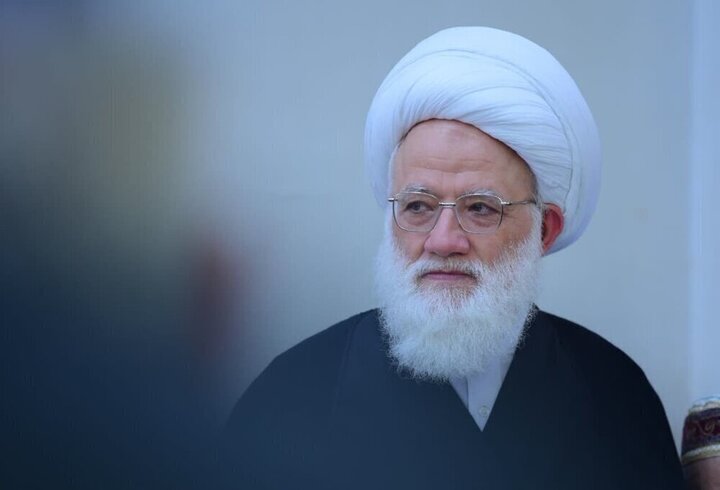 آیت‌الله یعقوبی خطاب به دولت آذربایجان: این دختران مرتکب چه جرمی شده‌اند که باید از حق تحصیل محروم شوند؟