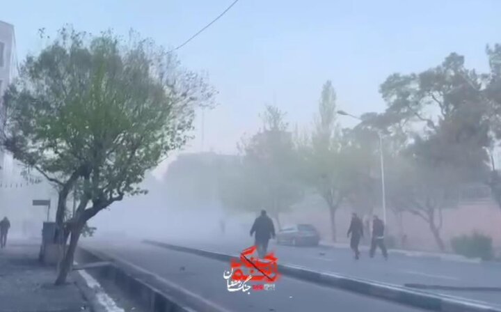 فيديو | أمريكا تقصف سفارتها السابقة في طهران
