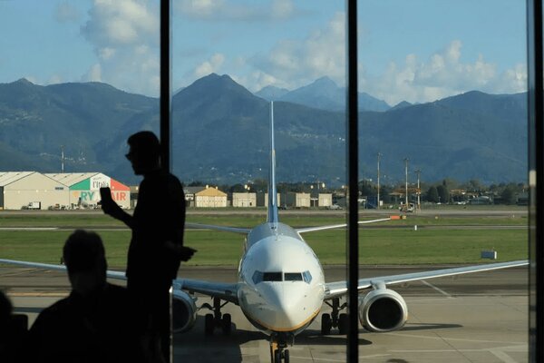 Italy Sets Jet Fuel Restrictions at Some Airports Amid Supply Shortage