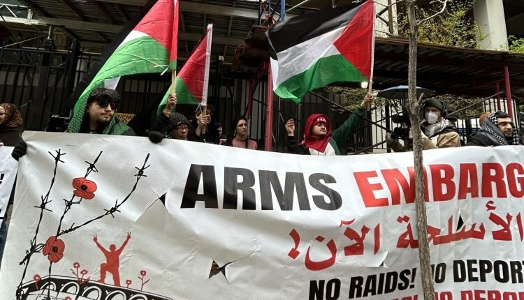 Activists protest in Chicago against law allowing execution of Palestinian prisoners