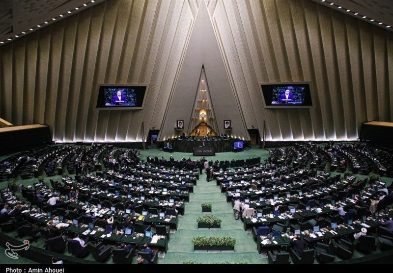 Iranian Parliament Considering Motion on New Regime for Hormuz Strait
