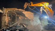 Israeli police force Al-Quds resident to demolish his home in Jabal al-Mukabber