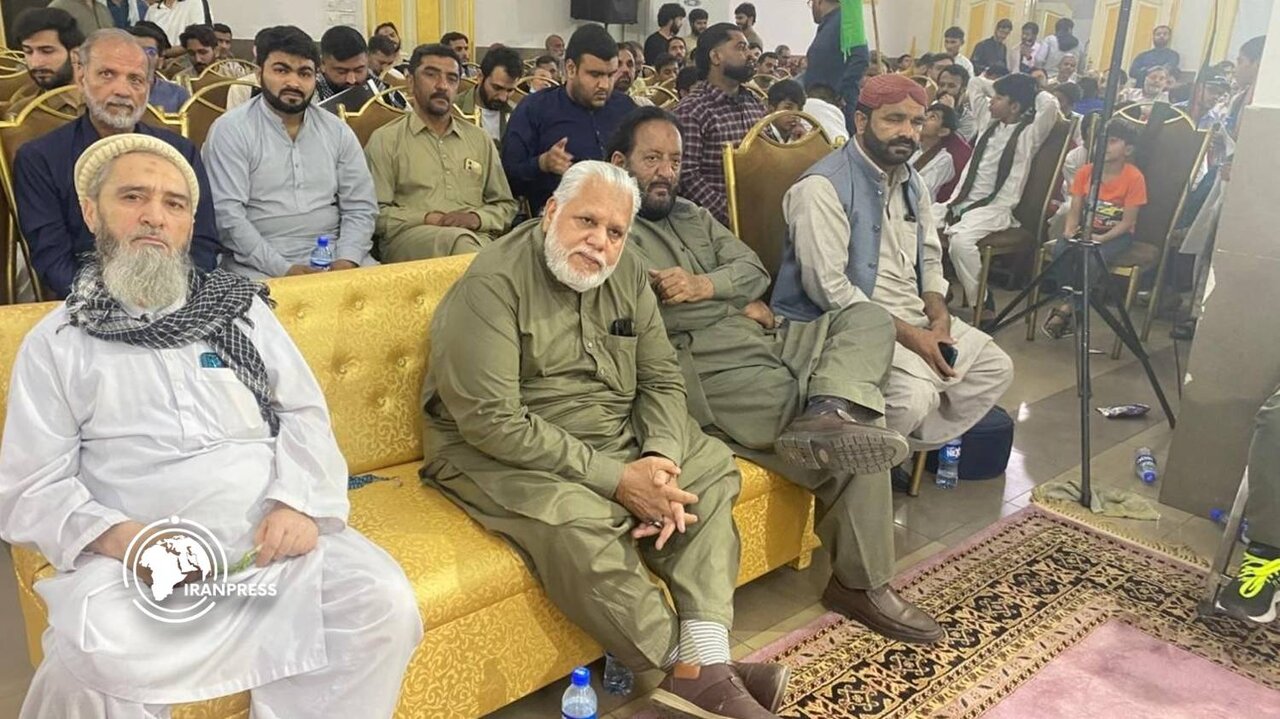 Pakistani Masses Renew Allegiance to Islamic Leadership in Lahore