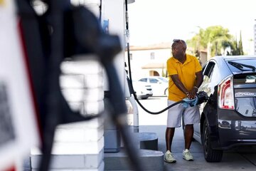İrana qarşı müharibə amerikalıların enerji xərclərinə 1 triliyon dollara başa gəlib