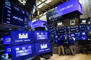 Dow Drops 537 Points; Treasury Yields Hit Highest Level Since 2025 Amid Rate‑Cut Doubts