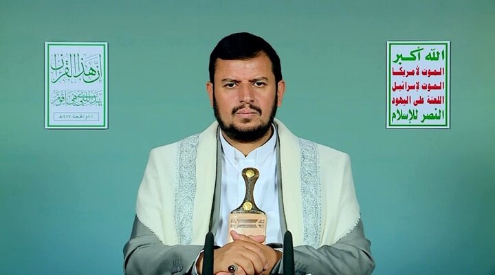 صهیونیست‌ها امت اسلامی را هدف قرار داده اند/بسیاری از حکام عرب در حال خوش‌خدمتی به اسرائیل هستند