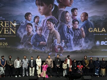 Duta Besar Iran dan Penasihat Kebudayaan Memberikan Apresiasi kepada Para Pemain Film "Children of Heaven" di Indonesia