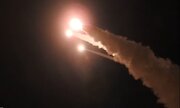 Видео | СЕПАҺ Тәл-Әвив вә диҝәр Исраил шәһәрләрини балист ракетлә дармадағын етдији ан