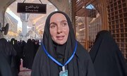 فيديو | أردنية تزور مرقد أمير المؤمنين (ع) وتتحدث عنّ انبهارها بالتسامح الشيعي