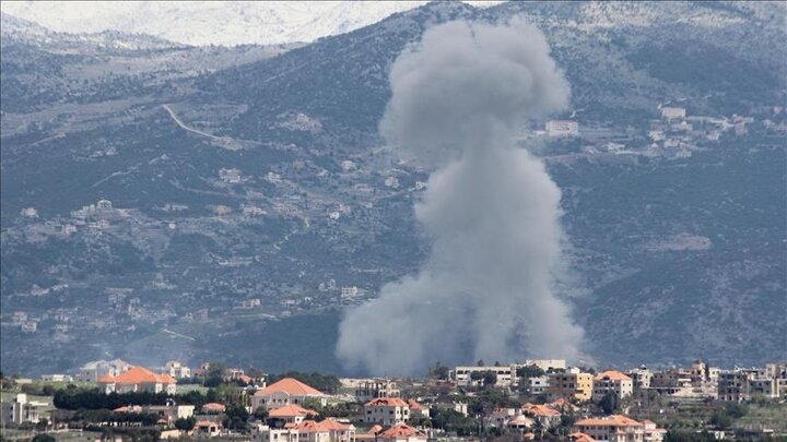 18 martyred, 33 wounded in Israeli strikes on S. Lebanon