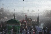 تقرير مصور/ مواكب كربلائية تحي شعائر حسينية عند حرم الإمام الحسين (ع) وأخيه العباس (ع)