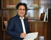Doktor Ahengernijad di hevpeyvînekê de bi KurdPress re ragihand:Pirtûka bi navê "Rêwnasiya Helbesta Kurdî ya Nûjen a Başûr" amade ye ku were weşandin