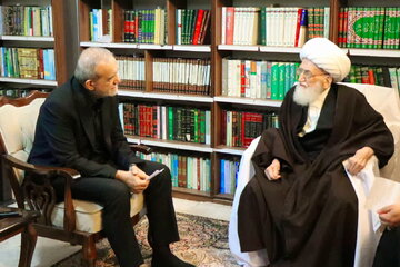 Ayatollah Nouri Hamedani: Unity Under Leader, Vigilance Against Enemy
