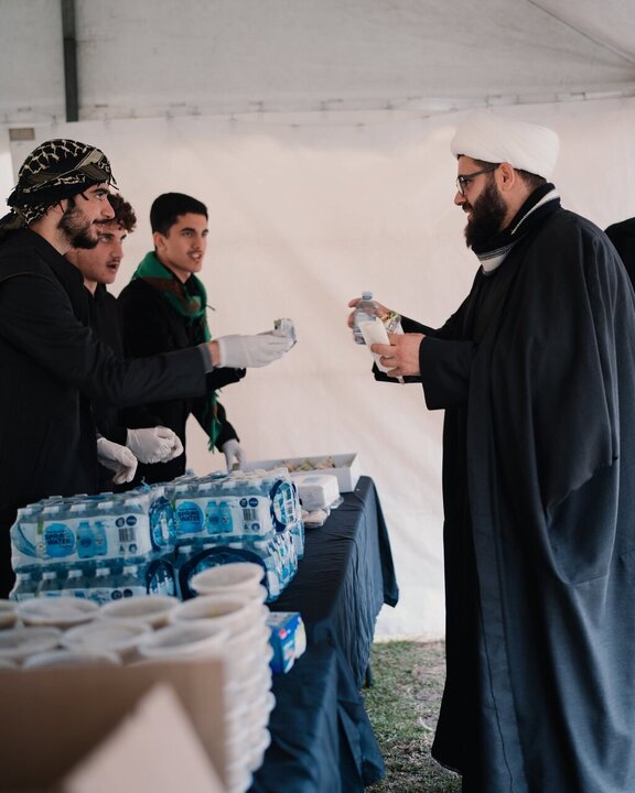 تقرير مصور/ كلية بيلفيلد في أستراليا تُحيي ذكرى الإمام الحسين (عليه السلام) من خلال مراسم عاشوراء
