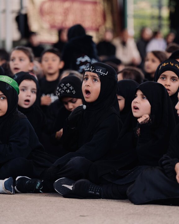 تقرير مصور/ كلية بيلفيلد في أستراليا تُحيي ذكرى الإمام الحسين (عليه السلام) من خلال مراسم عاشوراء