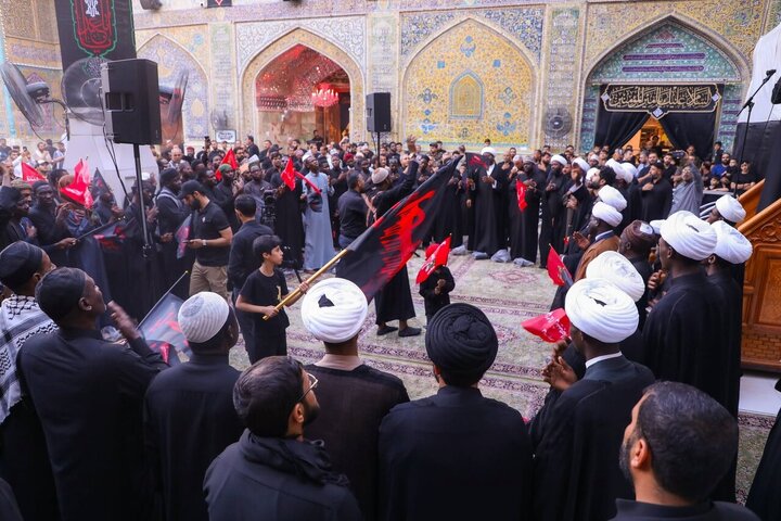 تقرير مصور/ مسيرة عزائية للطلاب الأفارقة في اليوم العاشر من محرم بالنجف الأشرف