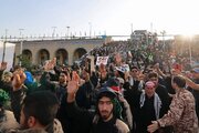 Servizio dell'AFP sull'attesa paziente per l'addio al defunto leader iraniano