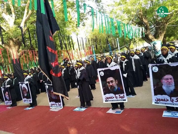 تقرير مصور/ مراسم توديع رمزي لجثمان الشهيد القائد الامام السيد "الخامنئي" في نيجيريا