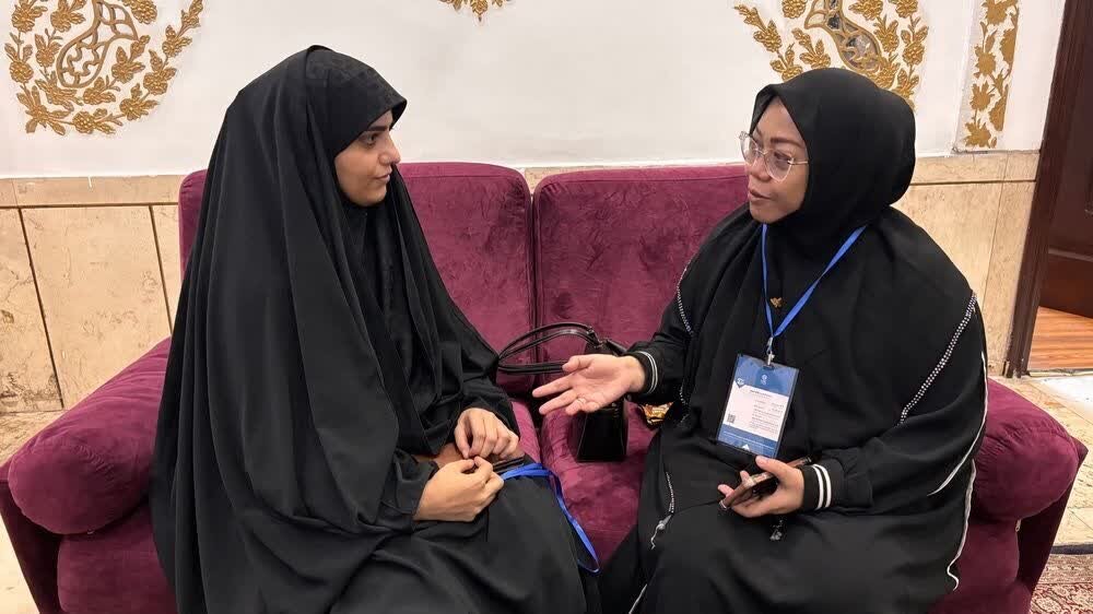 ممثلة إندونيسيا في  مراسم تشییع القائد الشهید: استشهاده فتح أعين العالم على الحقيقة